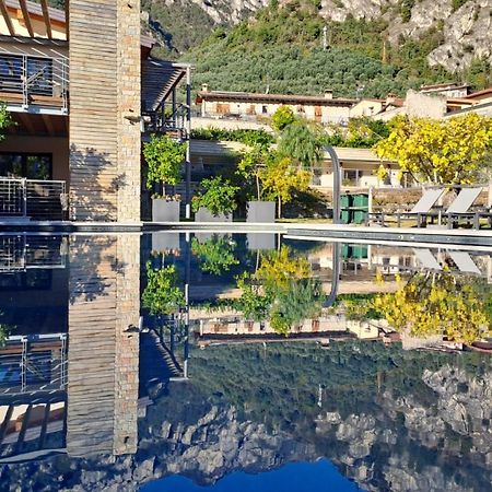 Sibenbras Natural Aparthotel Limone sul Garda Luaran gambar