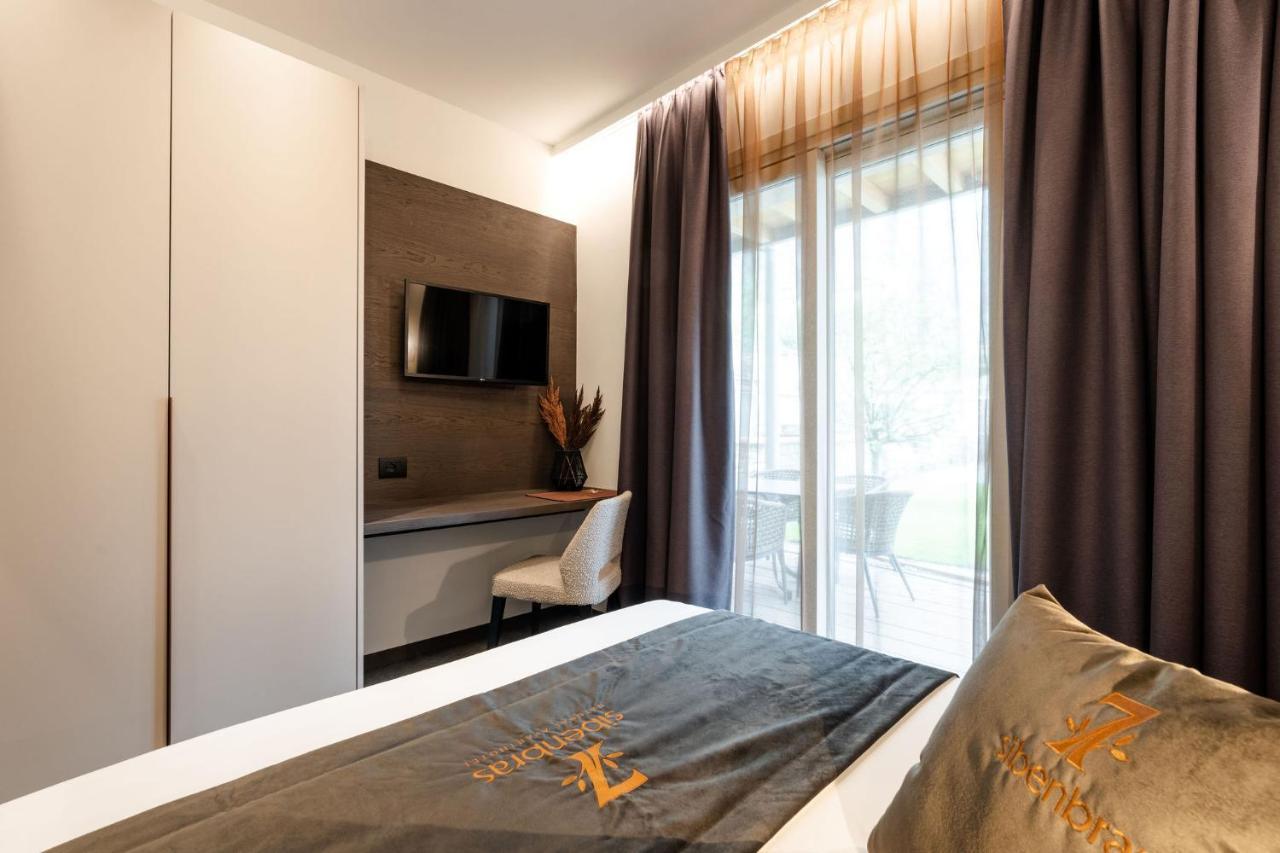 Sibenbras Natural Aparthotel Limone sul Garda Luaran gambar