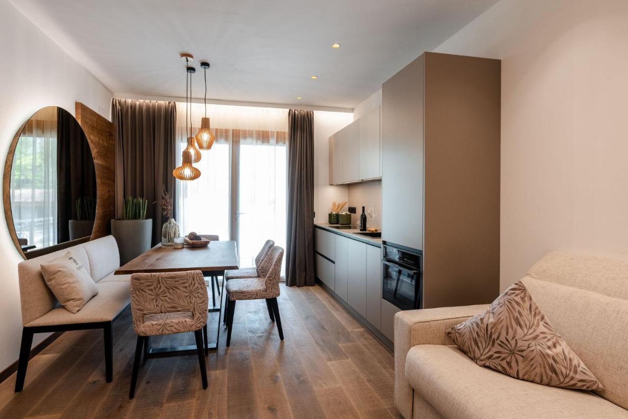 Sibenbras Natural Aparthotel Limone sul Garda Luaran gambar