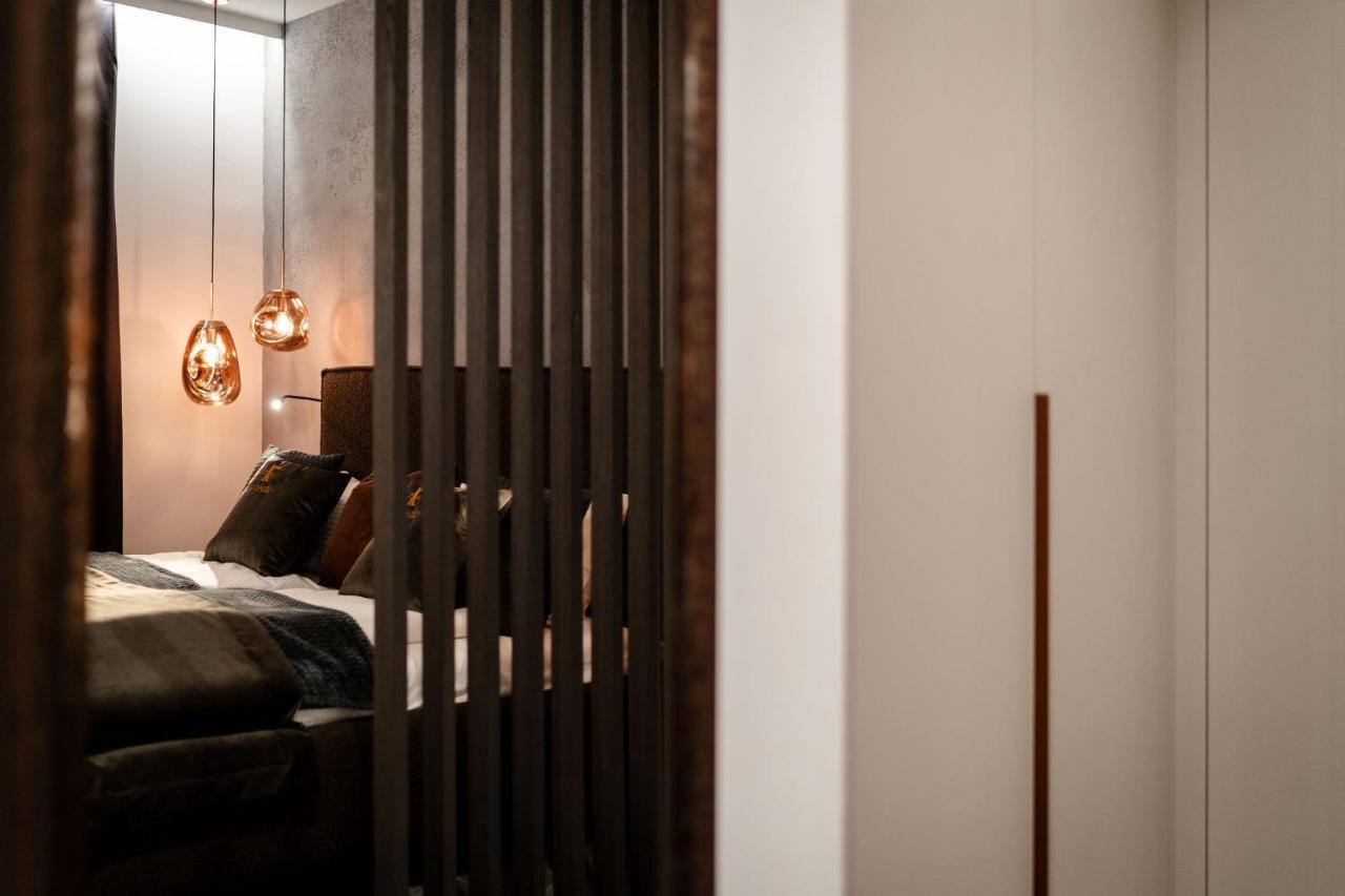 Sibenbras Natural Aparthotel Limone sul Garda Luaran gambar