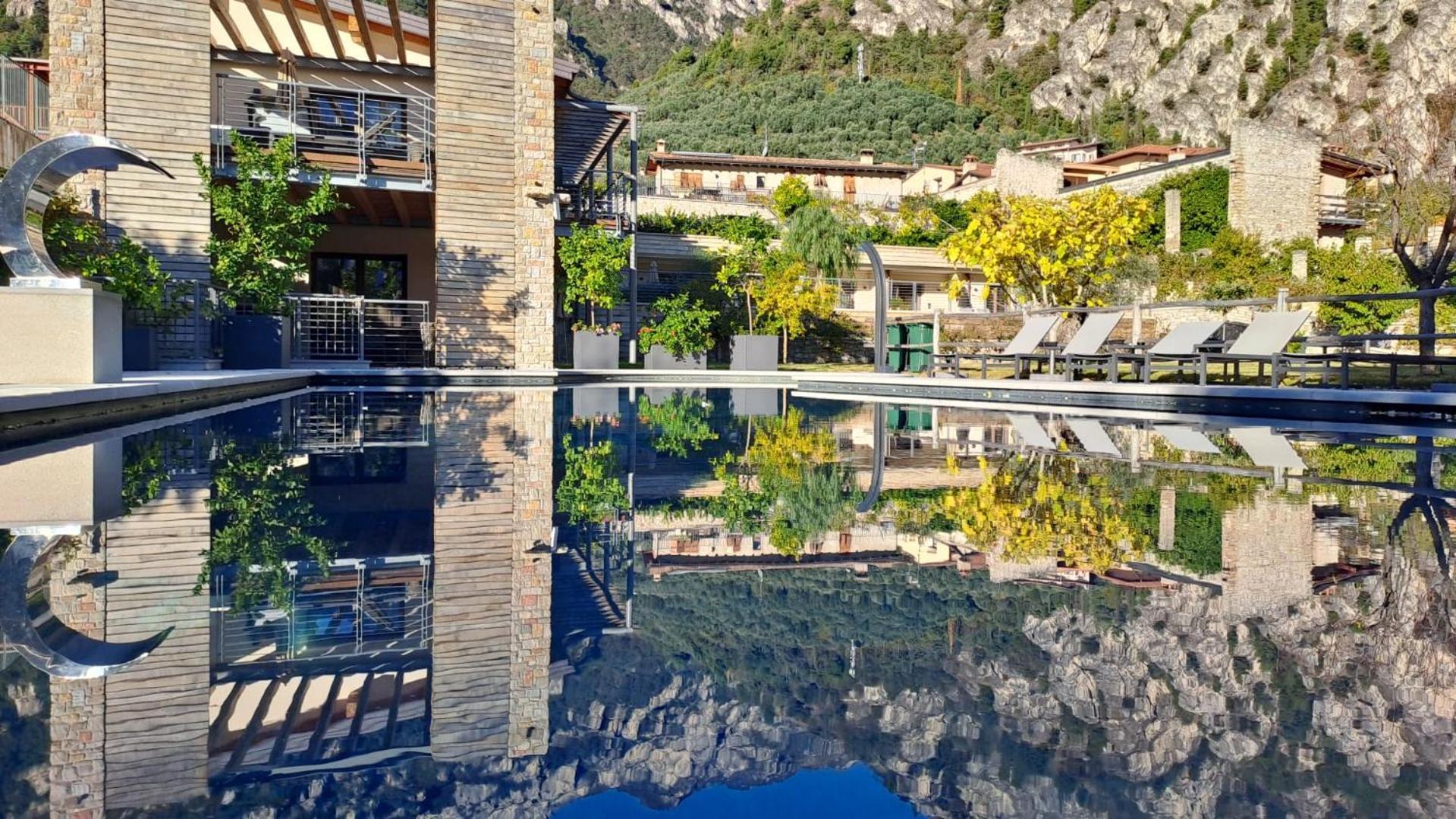 Sibenbras Natural Aparthotel Limone sul Garda Luaran gambar